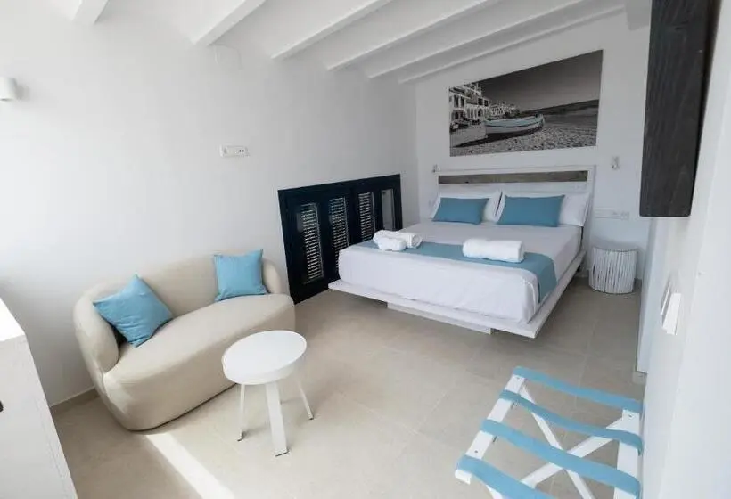 Suite with Pool, Boutique Es Blau