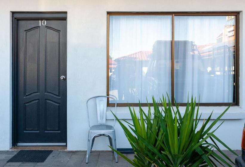 디럭스 룸, Sanz Motel Wentworth