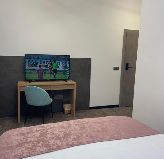 Номер Deluxe, La Borsanu