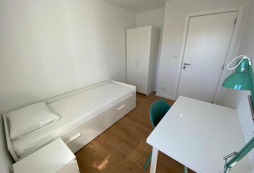 스탠다드 싱글 룸 공동욕실, Carcavelos Beach Shared Serviced Apartment 12