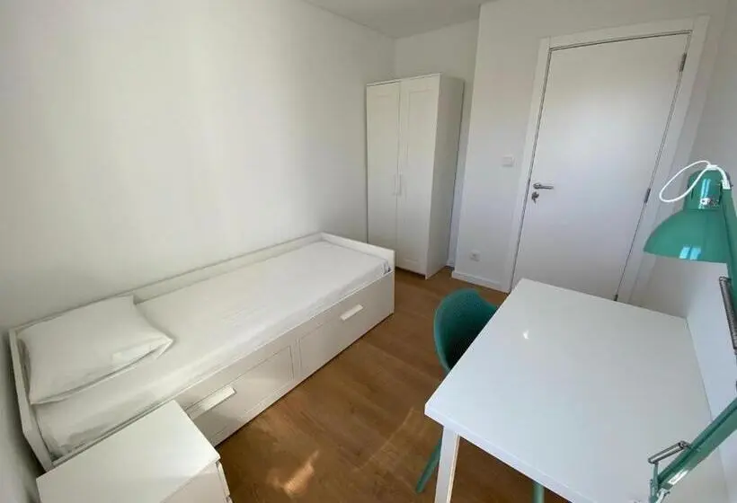 اتاق استاندارد یک تخته با سرویس بهداشتی مشترک, Carcavelos Beach Shared Serviced Apartment 12