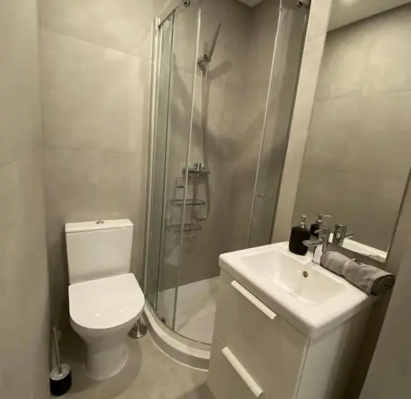 اتاق استاندارد یک تخته با سرویس بهداشتی مشترک, Carcavelos Beach Shared Serviced Apartment 12