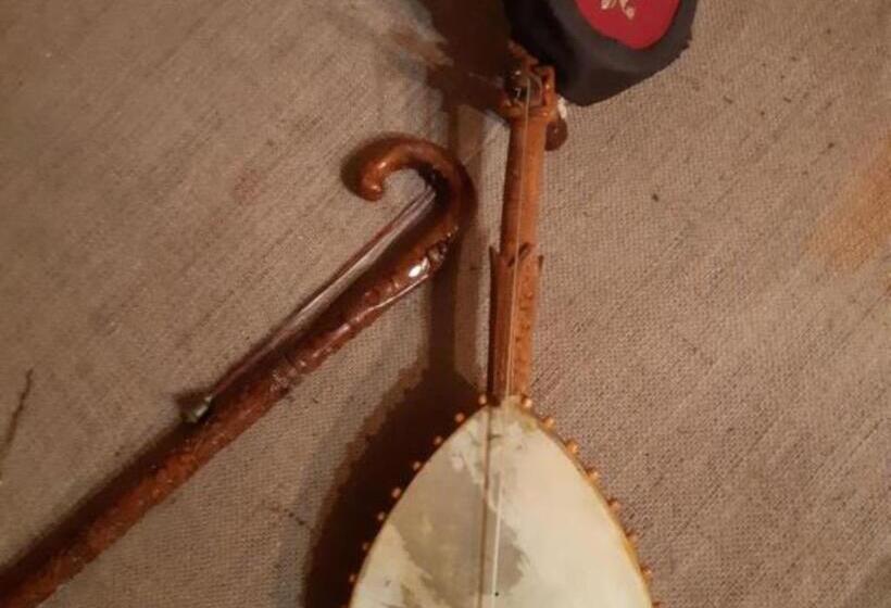 آپارتمان 2 خوابه, Ethno House Mira