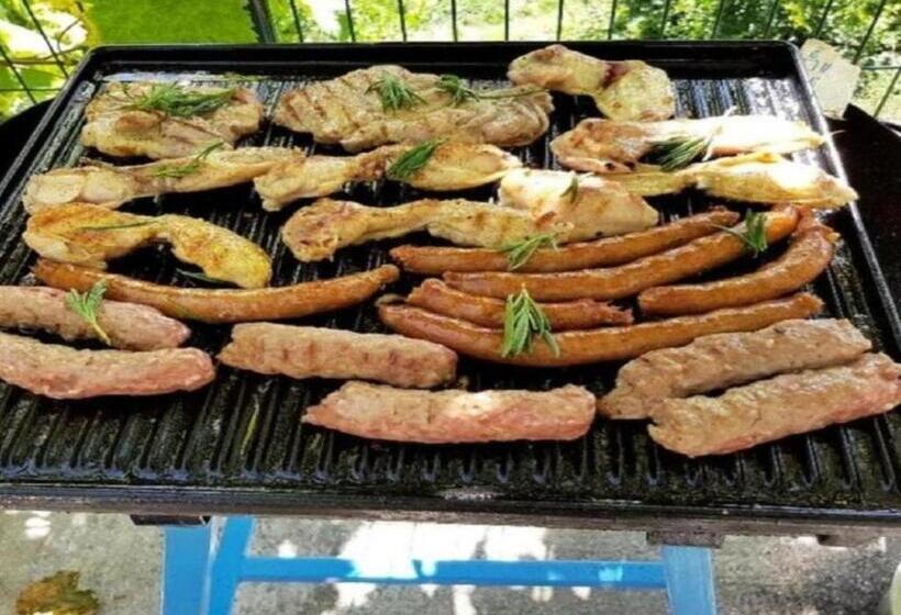 خانه 1 خوابه, Ethno House Mira