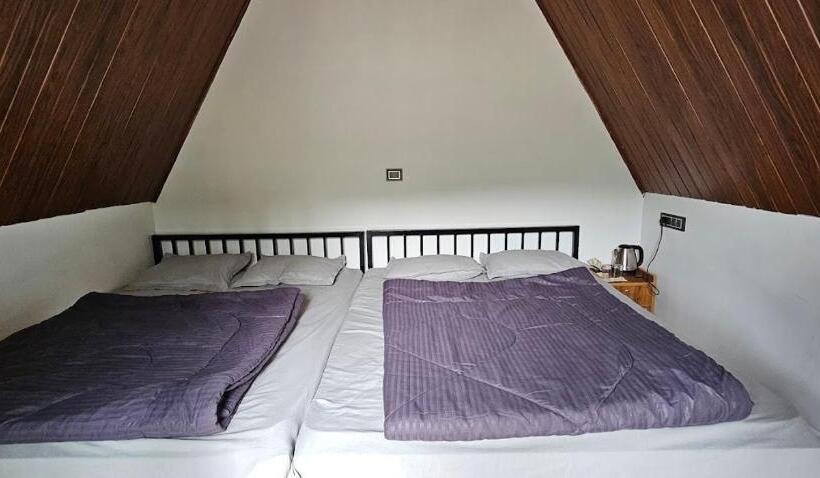 חדר סטנדרט עם מרפסת, The Soul Of Vattavada