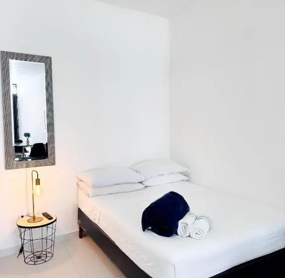 استودیوی استاندارد, Apartahotel Circunvalar Por Parceros Group
