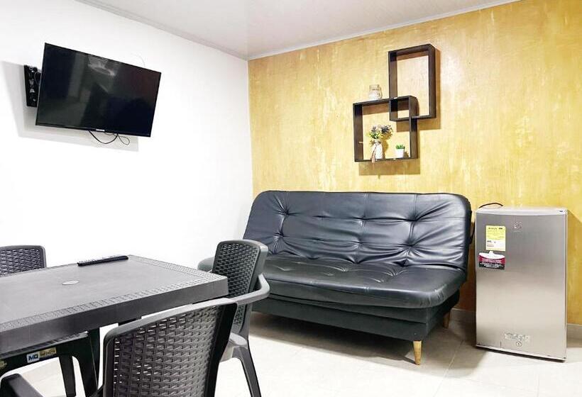 דירת שני חדרים, Apartahotel Circunvalar Por Parceros Group