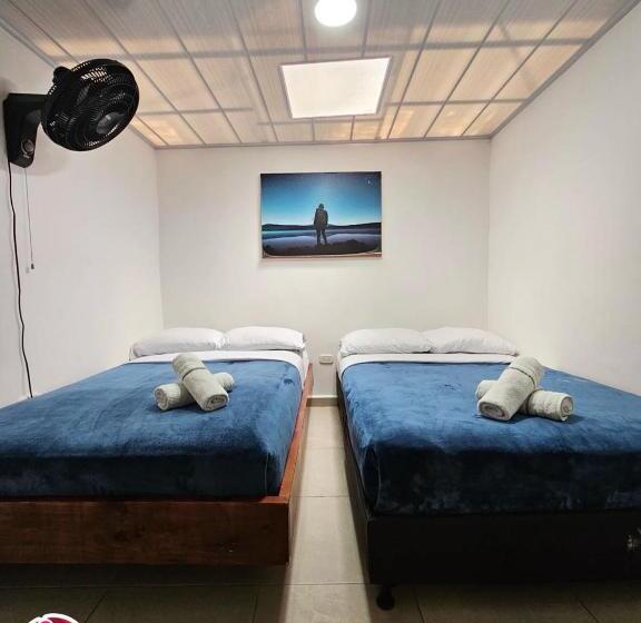 דירת שלושה חדרים, Apartahotel Circunvalar Por Parceros Group