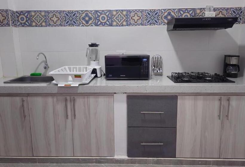 דירת דלוקס 2 חדרי שינה, Apartahotel Circunvalar Por Parceros Group