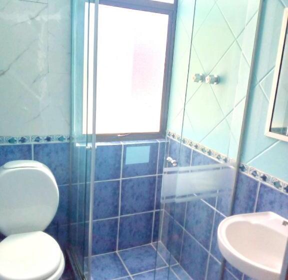 اتاق استاندارد یک نفره, Avenida