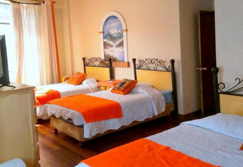 اتاق خانوادگی, Avenida