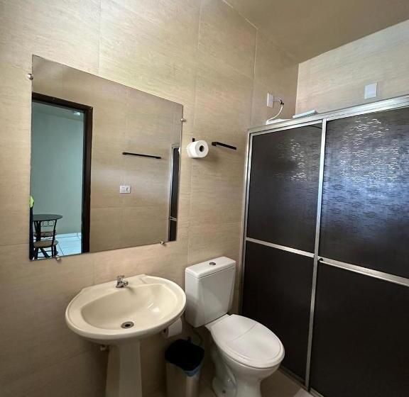 غرفة قياسية, Central