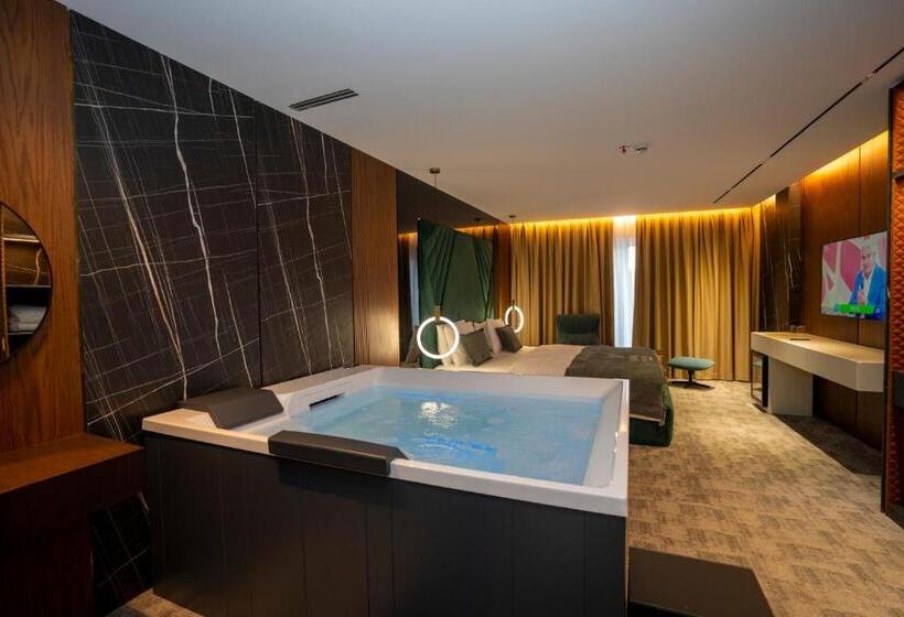 スイート, Consul