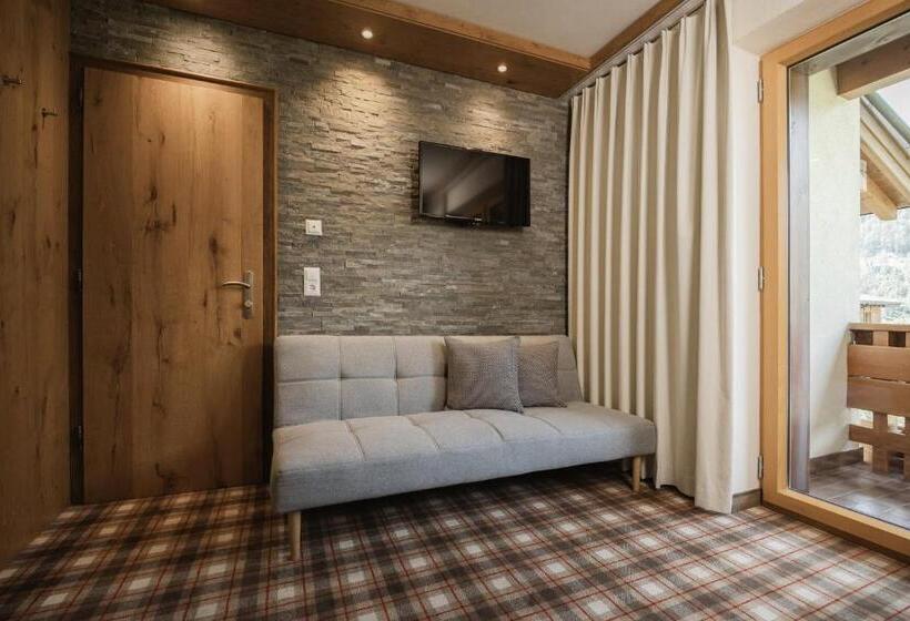 Quarto Estandar Individual com Sacada, Neueröffnung Miaflor Familien  & Aktivresort