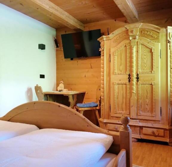 شقة غرفة واحدة, Riedhof