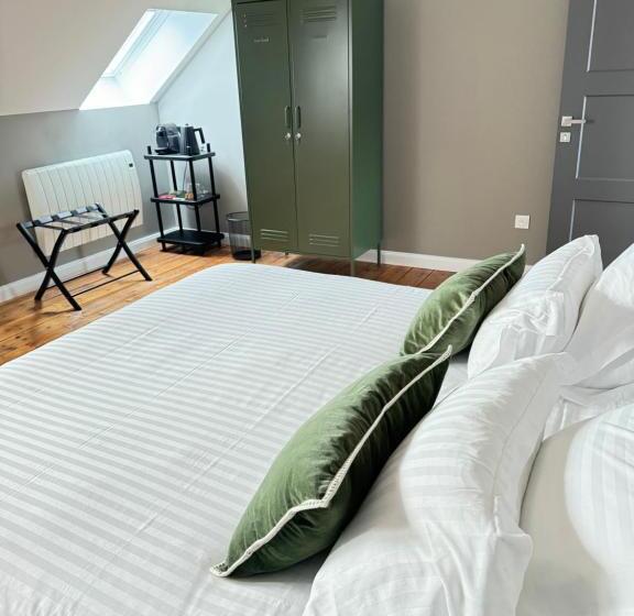 غرفة ديلوكس سرير كينج, Aura Castle