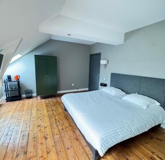 غرفة ديلوكس سرير كينج, Aura Castle