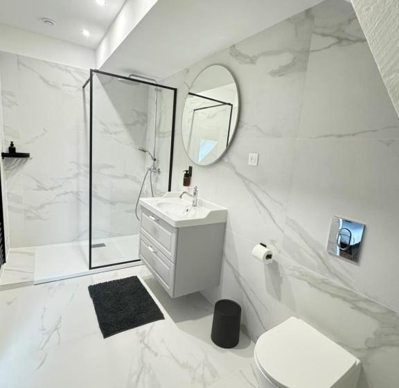 غرفة ديلوكس سرير كينج, Aura Castle