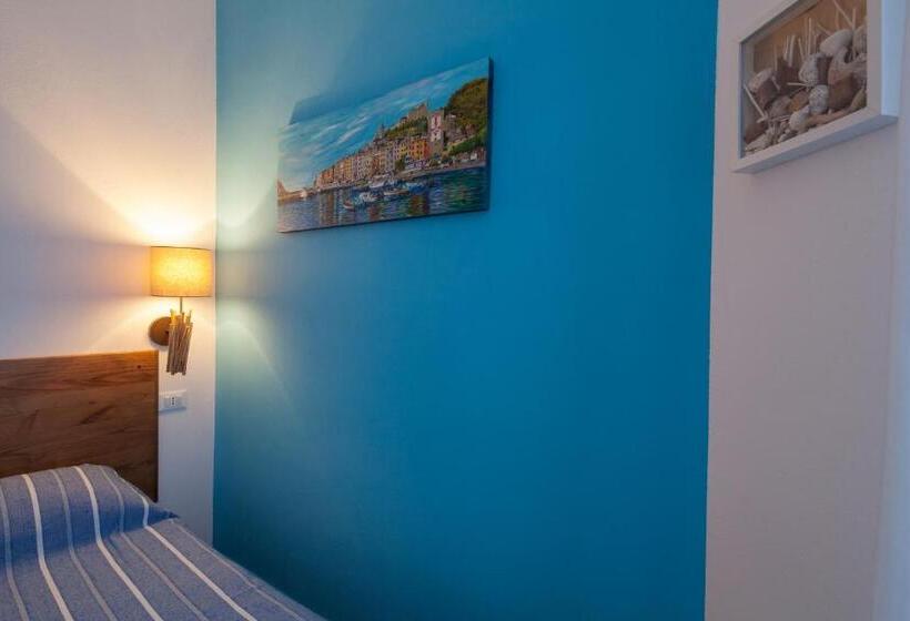 اتاق استاندارد, Cinque Terre Charme Rooms