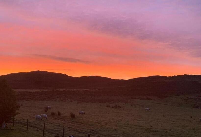 غرفة قياسية مطلة على الجبل, Cleadail Guest House