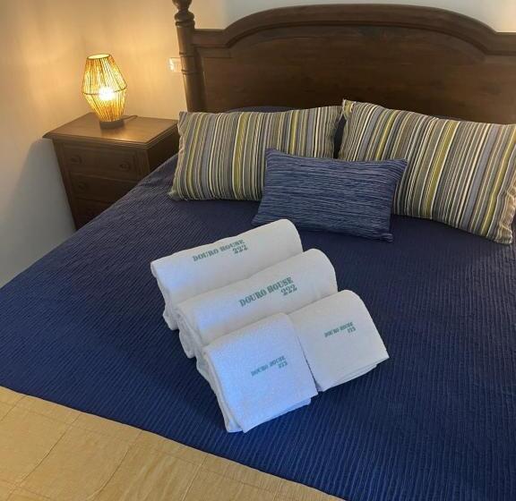 Номер Стандарт, Douro House 222