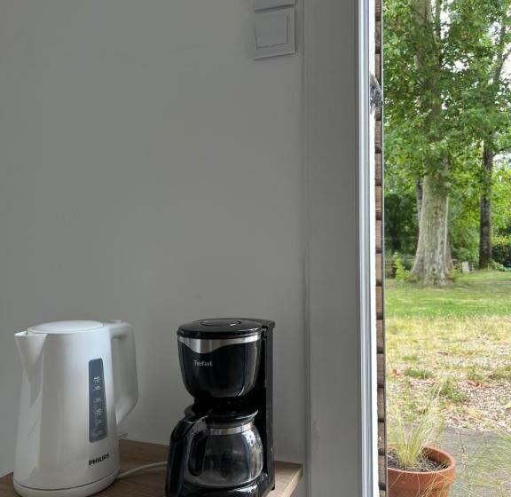 Номер Стандарт Вид на Сад, Hózhó Tempo Sous Les Pins, Bed & Breakfast écofriendly & Slowlife Avec Sauna