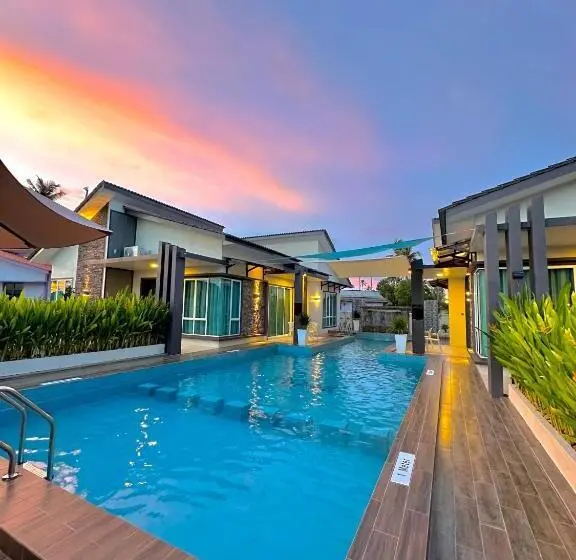 スリーベッドルーム　ヴィラ, Tijami Villa & Resort