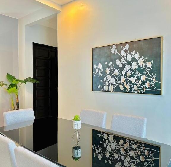 Вилла 3 Спальни, Tijami Villa & Resort