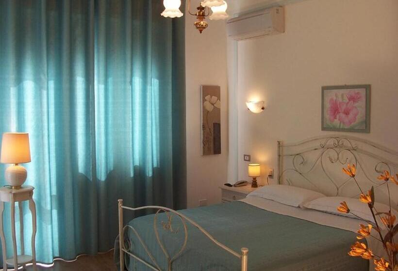 غرفة قياسية ثلاثية, Bed And Breakfast  Il Tesoro Di Mario