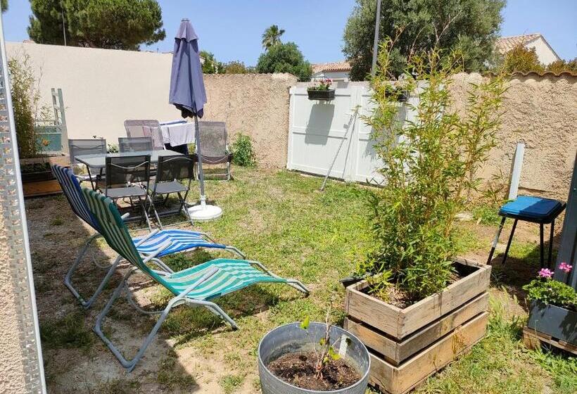 דירת חדר נוף לגינה, La Casita Sérignanaise