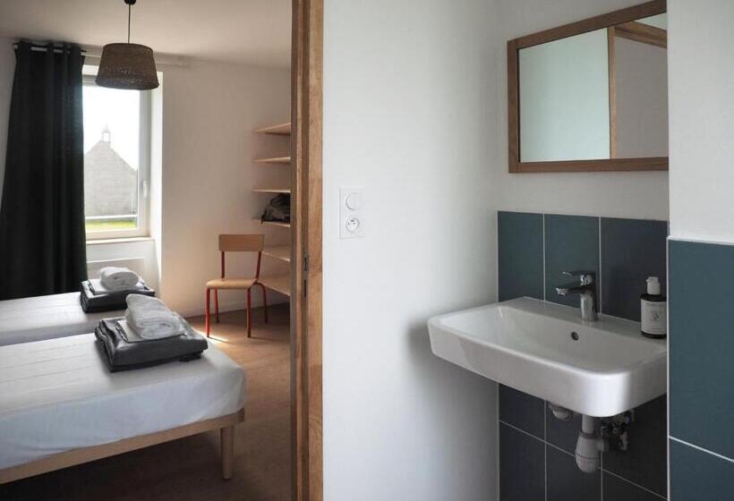 غرفة قياسية ثلاثية حمام مشترك, Les Pingouins Du Puits