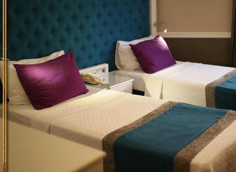 غرفة قياسية, Berrak Otel