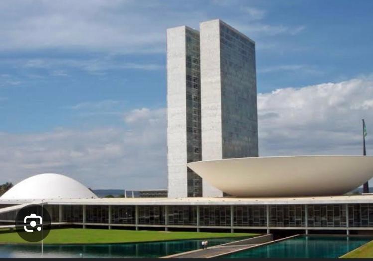 استودیوی استاندارد, Biarritz