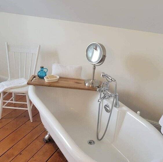 ファミリールーム, Clinton Pond Bed And Breakfast