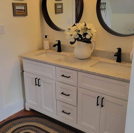 غرفة عائلية, Clinton Pond Bed And Breakfast