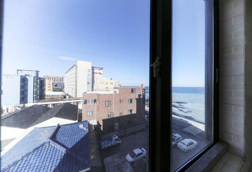 Quarto Quádruplo Estandar, Hamduk Pungkyungchae Pension