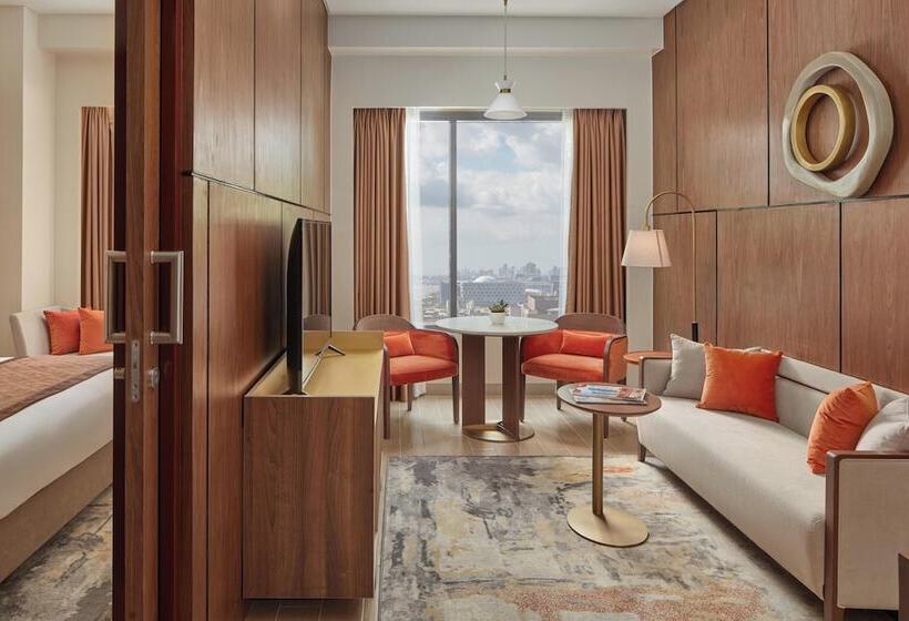 Suite Executive, Grand Westside