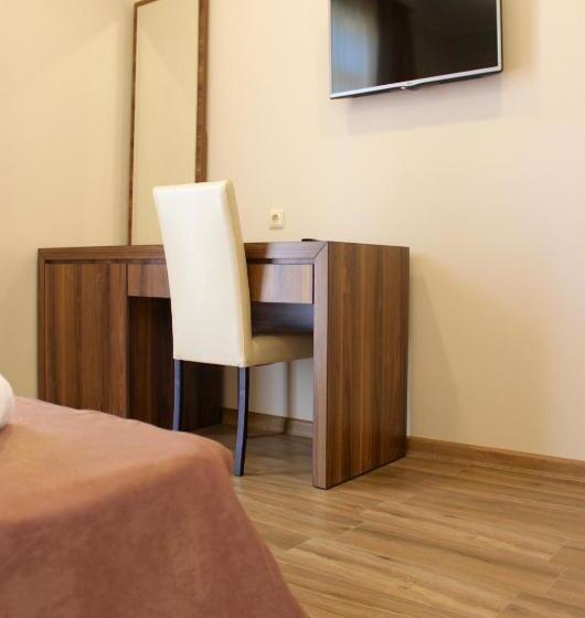 اتاق خانوادگی, Kolkhi Shekvetili