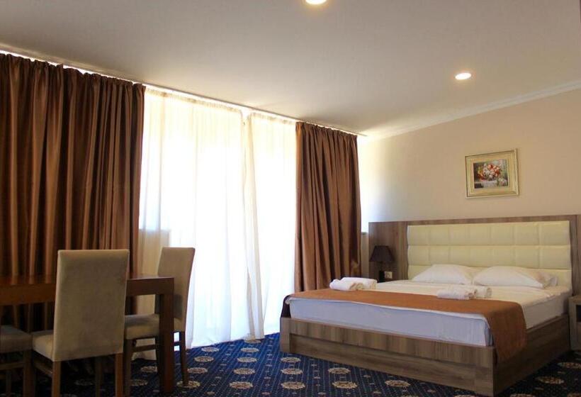 سوئیت با تخت بزرگ, Kolkhi Shekvetili