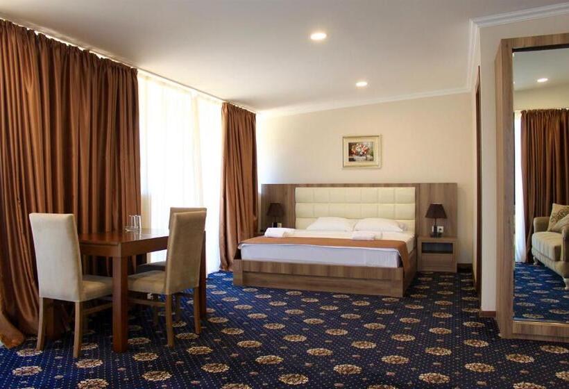 سوئیت با تخت بزرگ, Kolkhi Shekvetili