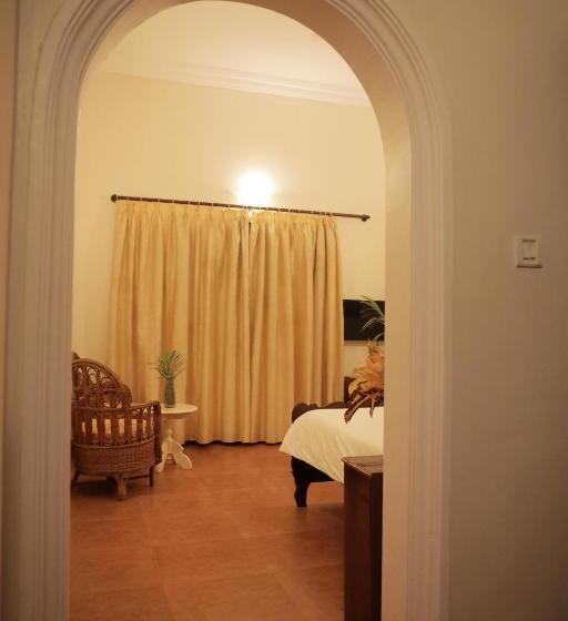 חדר דלוקס, Molly S Retreat