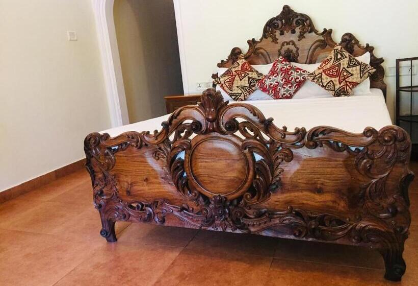 חדר דלוקס, Molly S Retreat