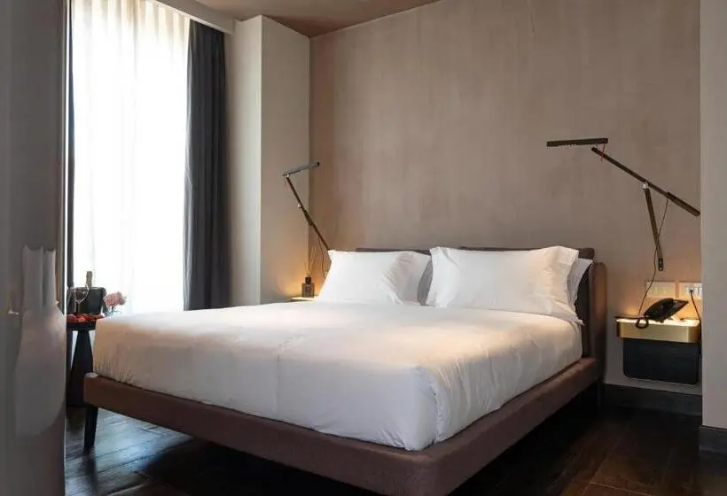 スタンダードルーム, Palazzo Utini