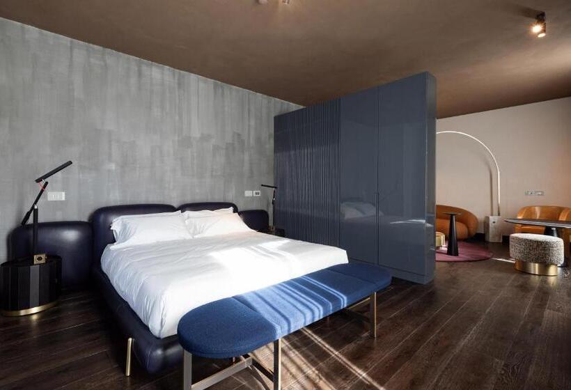 סוויטת ג'וניור, Palazzo Utini