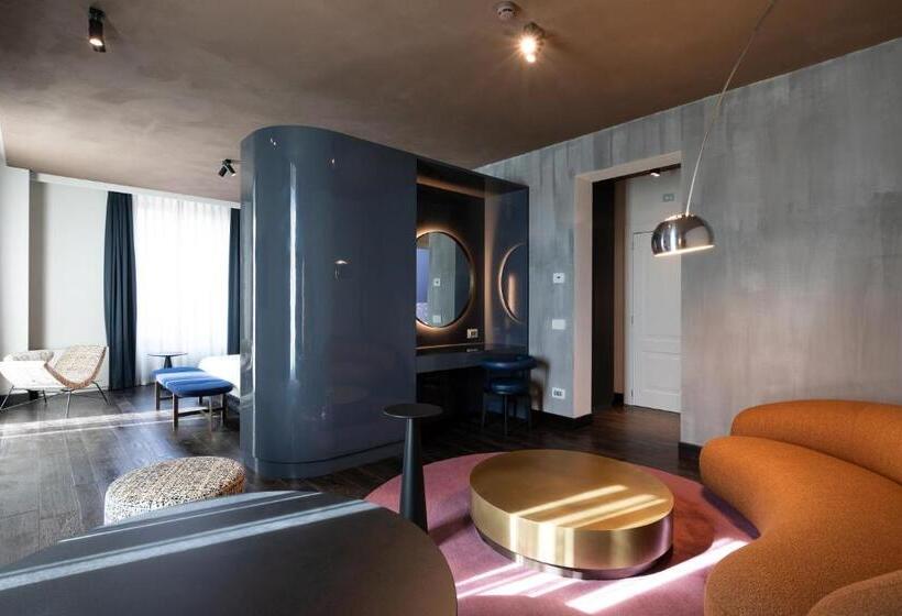 סוויטת ג'וניור, Palazzo Utini