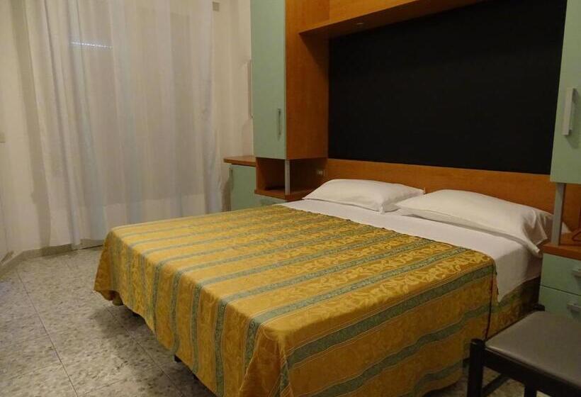 Номер Стандарт с Балконом, Royal