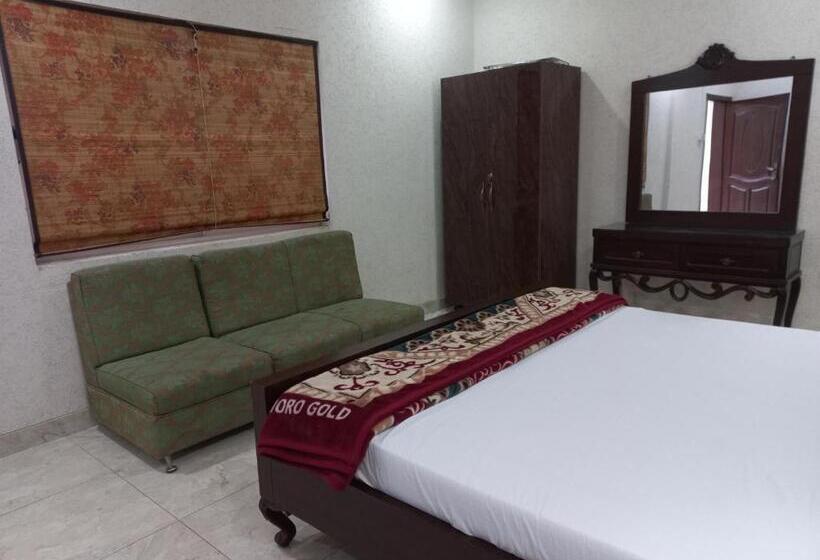 اتاق استاندارد با چشم‌انداز باغ, Orange Lake Resort