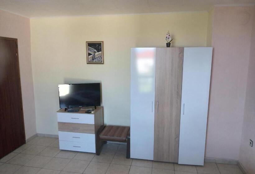 Номер Стандарт Вид на Море с Балконом, къща за гости семейство маврови