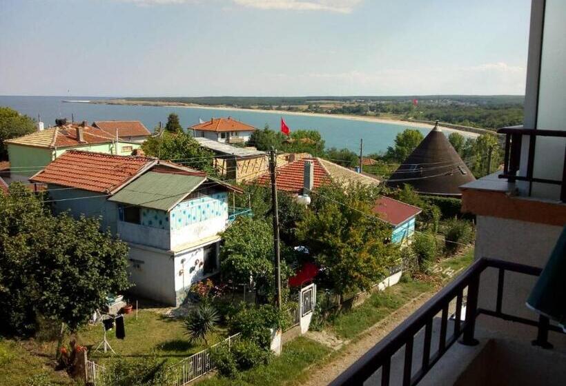 Номер Стандарт Вид на Море с Балконом, къща за гости семейство маврови