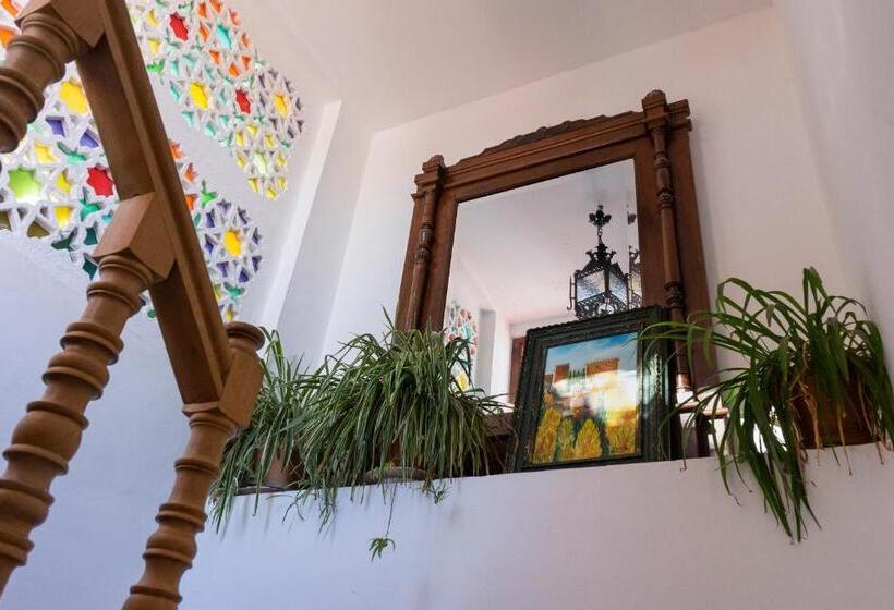 اتاق استاندارد با سرویس بهداشتی مشترک, Oripando Private Rooms